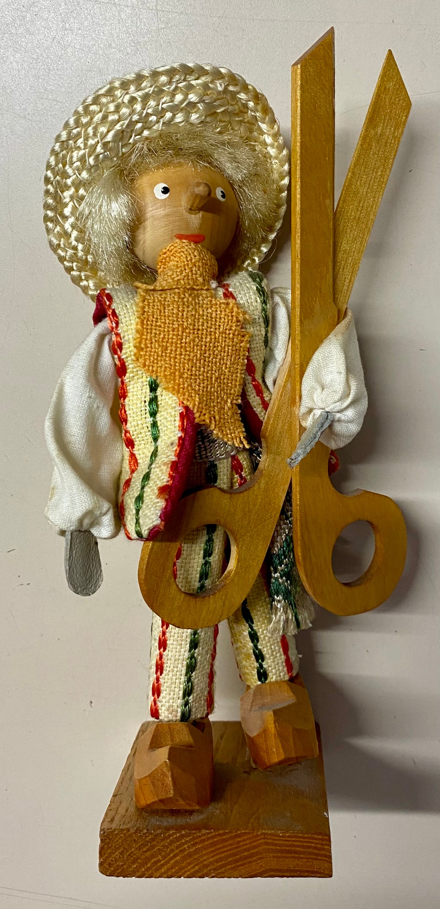 Wooden Doll w/ Scissors (1240)