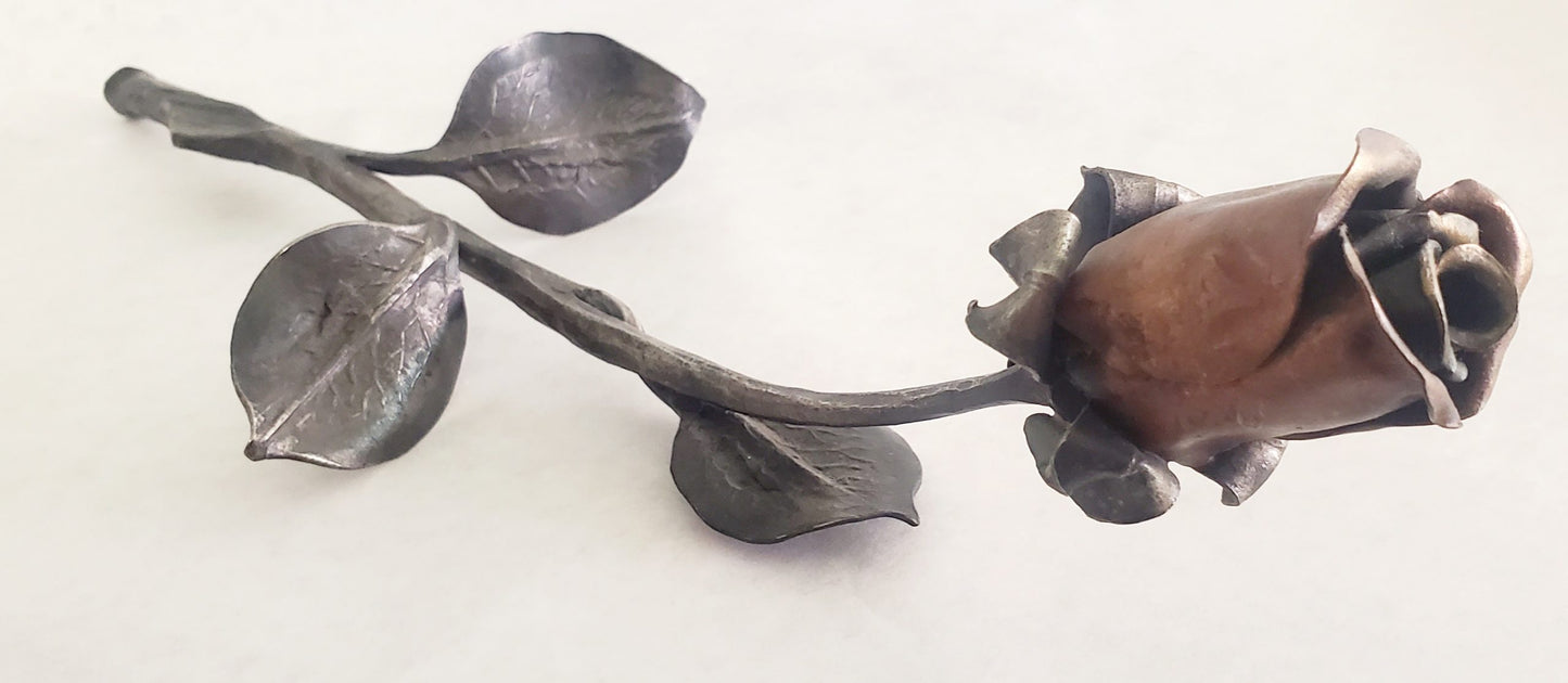 Iron Rose Sculpture (1103)
