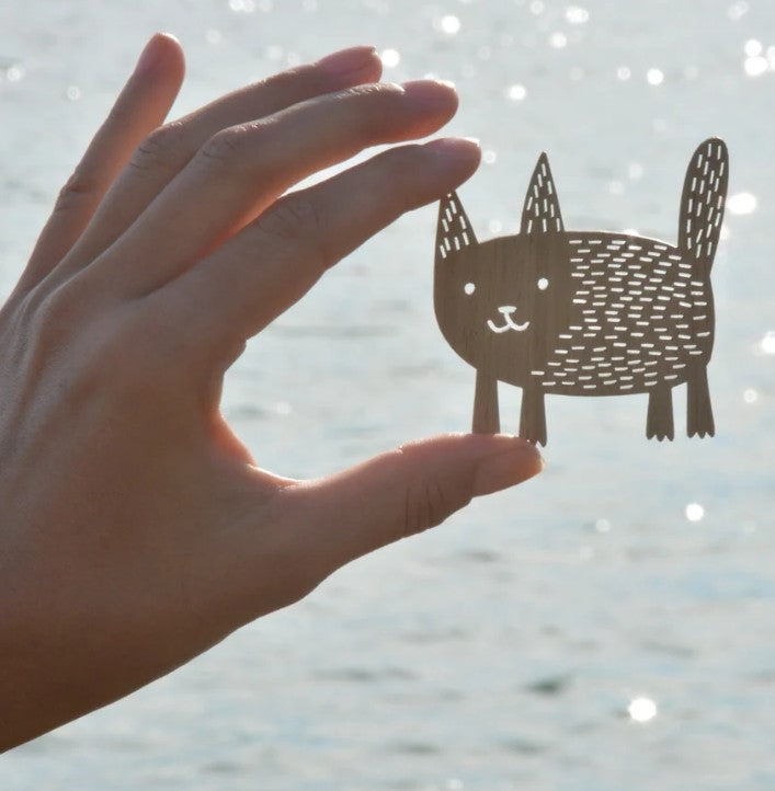 Ornament: Cat of the Sparkling Seas