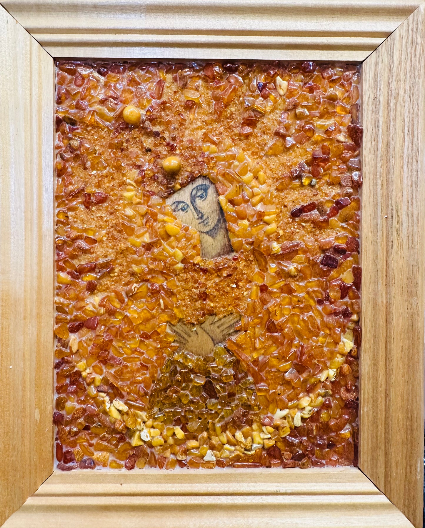 Blessed Virgin Mary Amber Portrait [Aušros Vartai]
