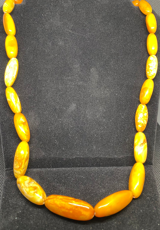 Vintage Baltic Amber Necklace (0019)