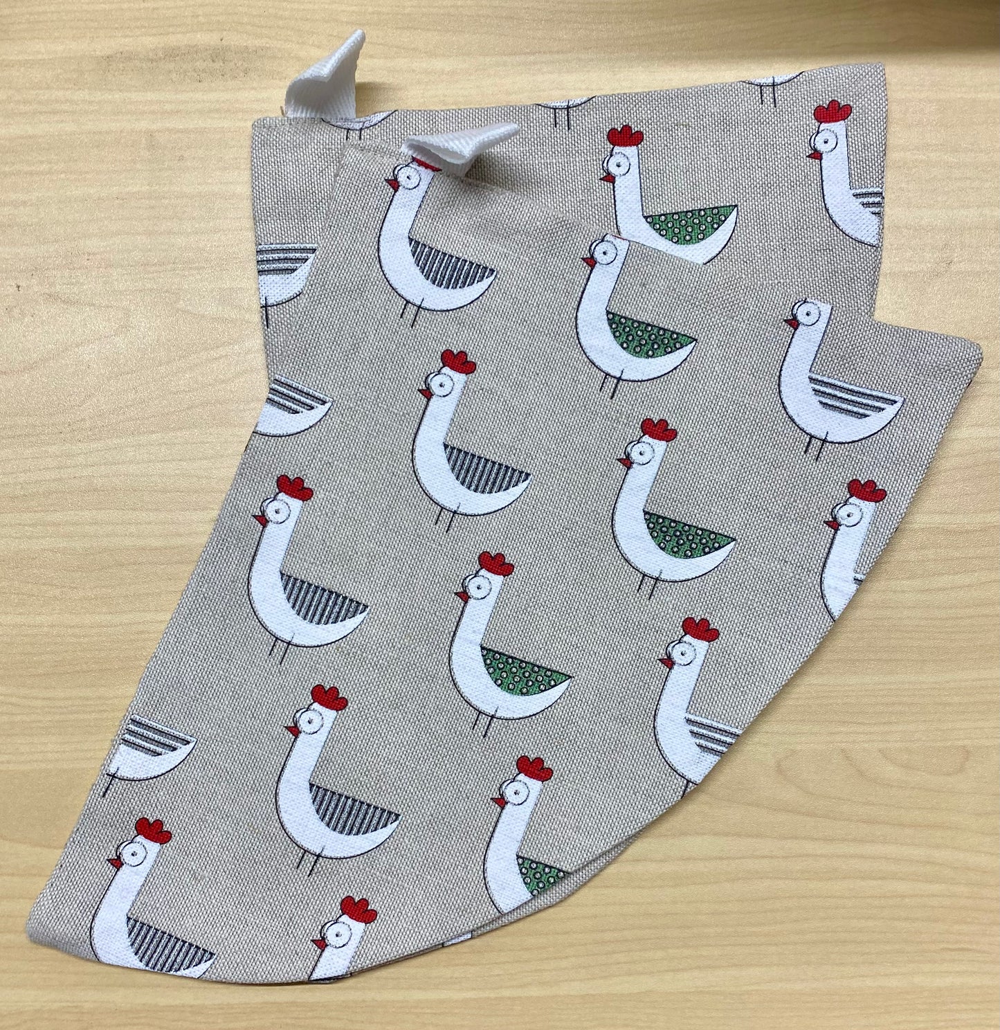 Potholder - Chicken design on Linen (0634)