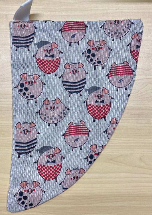 Potholder - Pig design on Linen (0629)