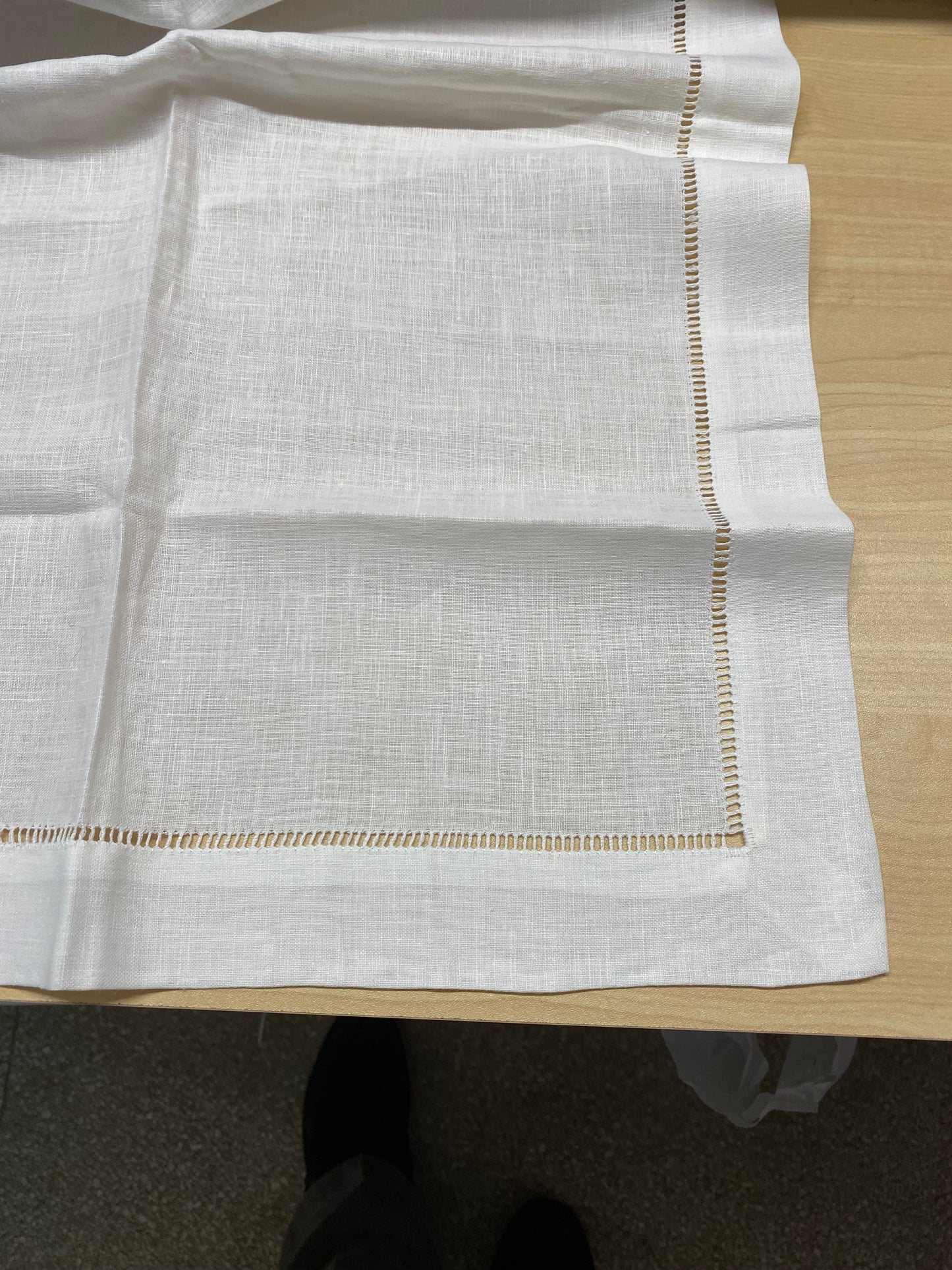 Linen Table Runner (3286)