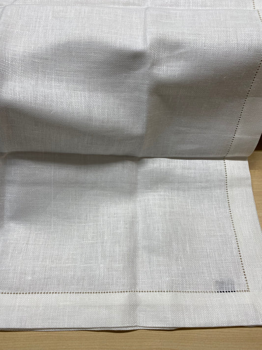 Linen Table Runner (3284)