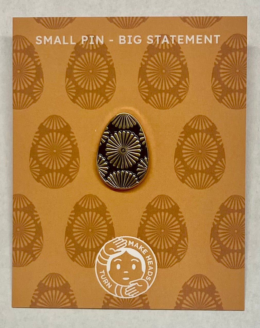 Lapel Pin - Margutis: Black & Gold